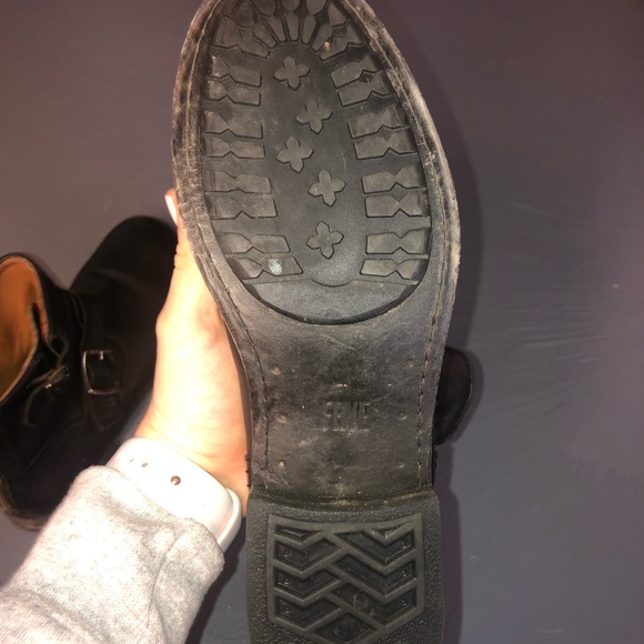 Frye Tyler Engineer Black Boots in a Size 9 - Picture 2 of 3